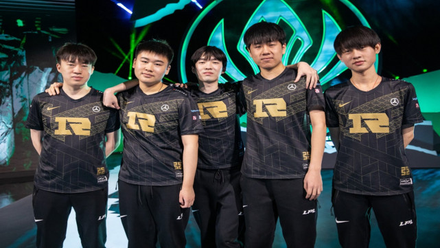 MAD绝地反击Excel，Doinb打破历史纪录