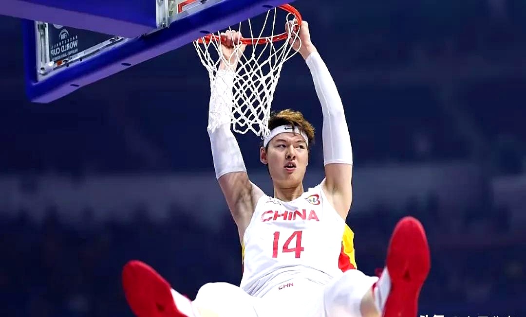 热火爆冷中国男篮，保罗爆发神勇的简单介绍