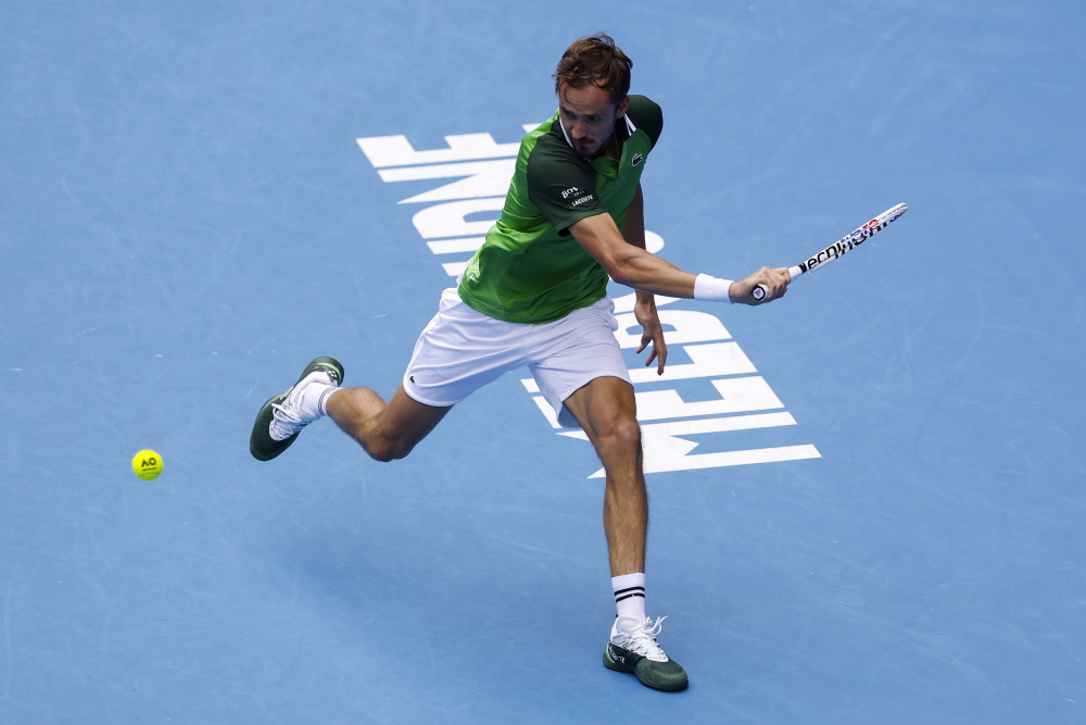 日本网球队翻盘美国网球队，梅德韦杰夫高光表现的简单介绍