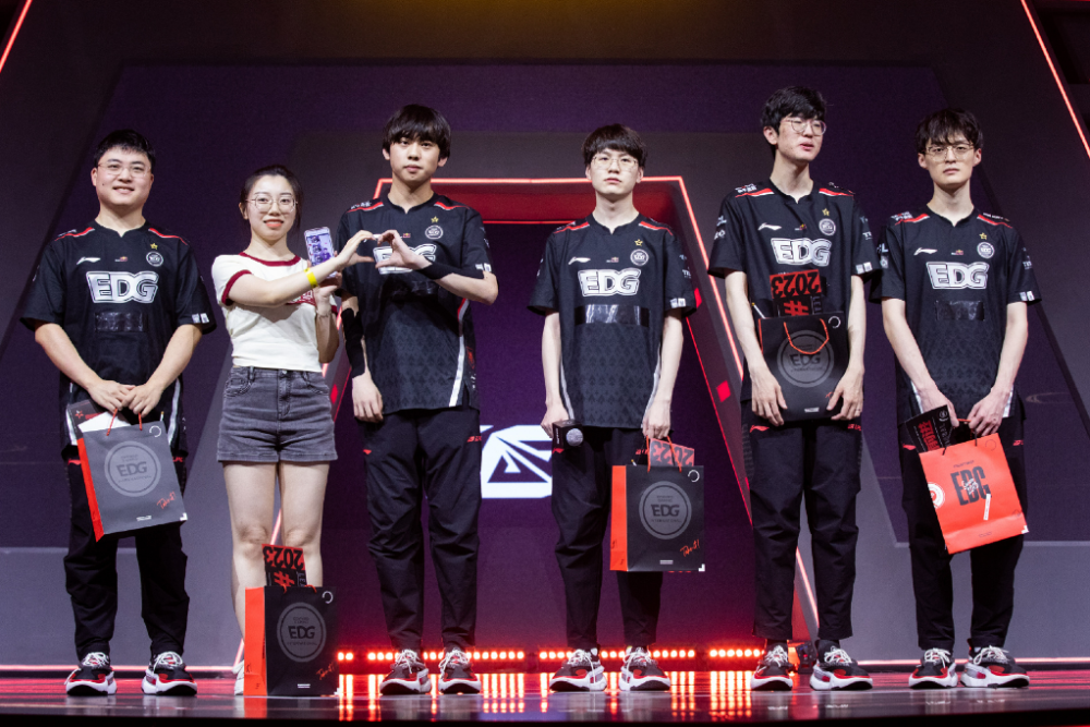 LOL英雄联盟投注-关于SKGaming力克T1，Viper统治全场的信息