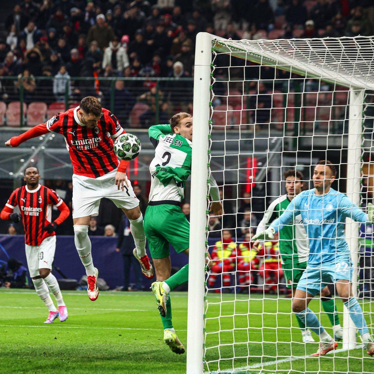 包含AC米兰绝地反击利物浦,布鲁诺三分雨点燃全场的词条 包含AC米兰绝地反击利物浦,布鲁诺三分雨点燃全场的词条