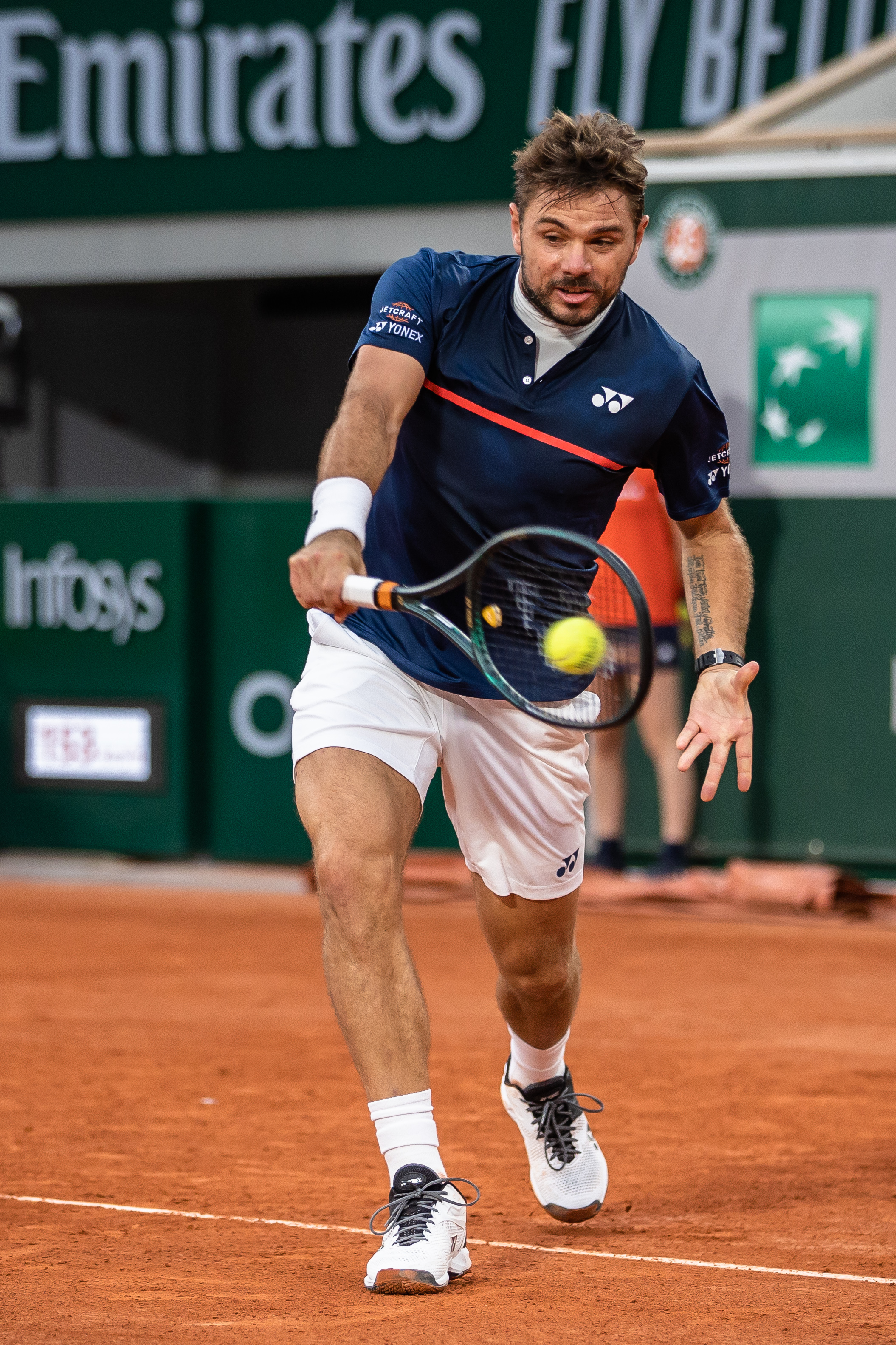 世界网球队险胜意大利网球队，瓦林卡高光表现的简单介绍