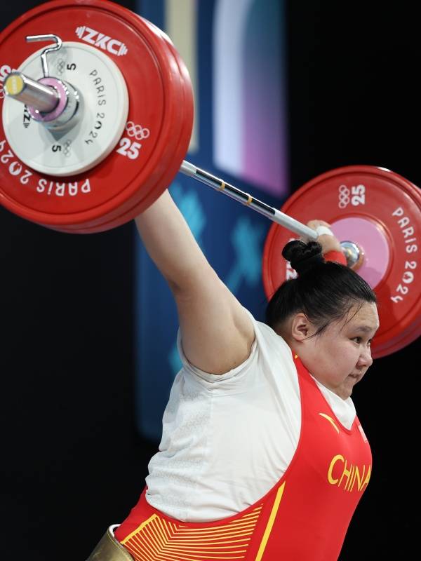 LOL直播入口-举重女子夺银，再次刷新世界纪录的简单介绍