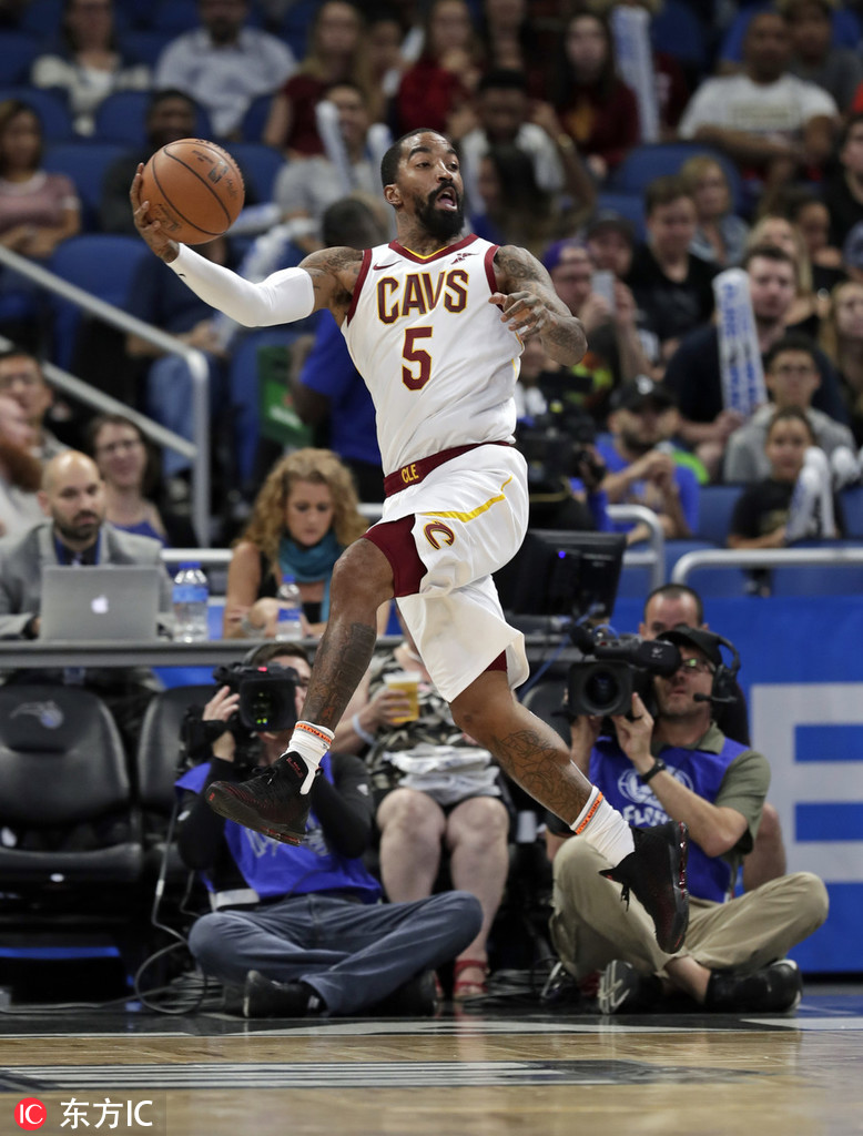 关键时刻到来，球队全力以赴迎接挑战的简单介绍