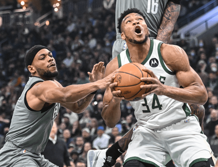 凯泽斯劳滕主场告捷，卫冕之路