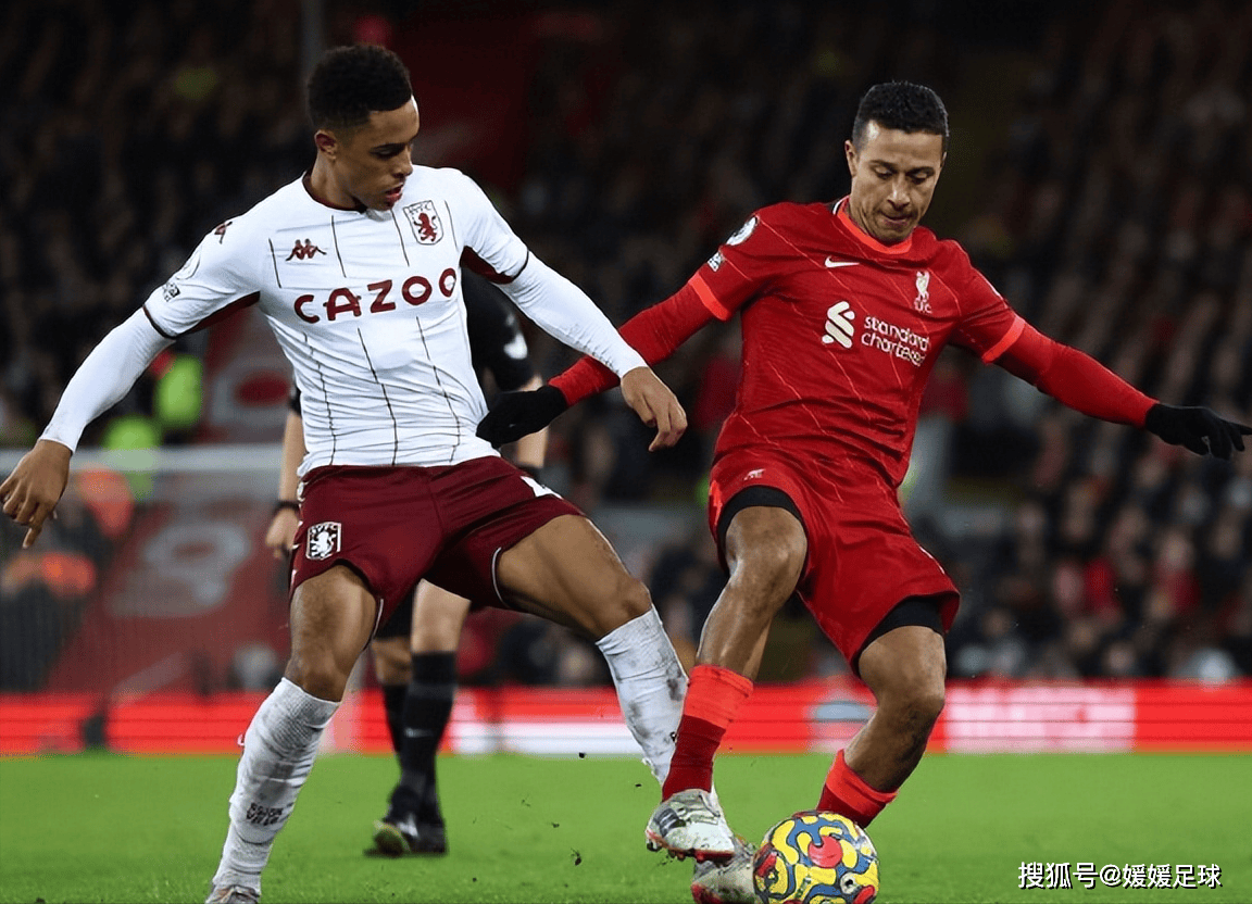 包含那不勒斯门将因伤缺席与佛罗伦萨的比赛的词条