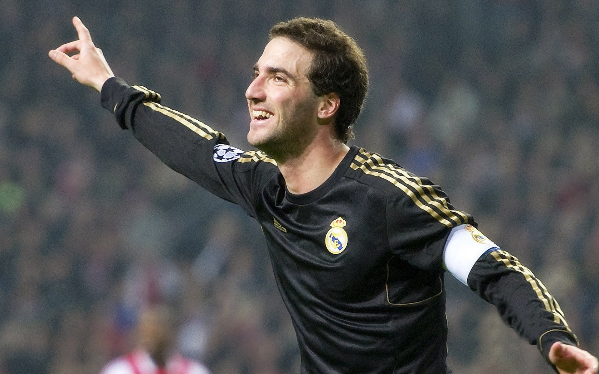 赛道上的双重奏，索伯绝杀与汉密尔顿的统治艺术